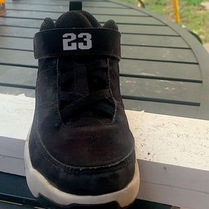 Boys Jordan Sneakers Size 13c